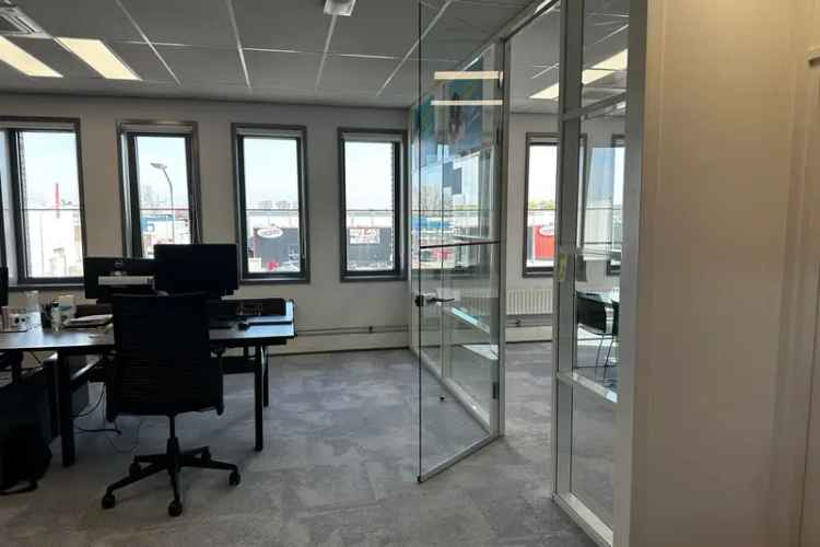 Kantoorruimte te huur Alkmaar 58m² 2 parkeerplaatsen