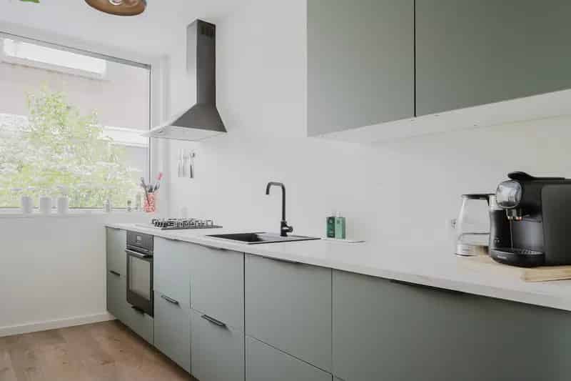 Ruime Tussenwoning Hoogvliet Zuid 2 Slaapkamers Zonnige Tuin