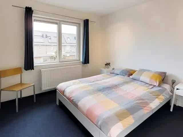 Huis Dahlialaan Eindhoven 3 slaapkamers tuin parkeerplaats