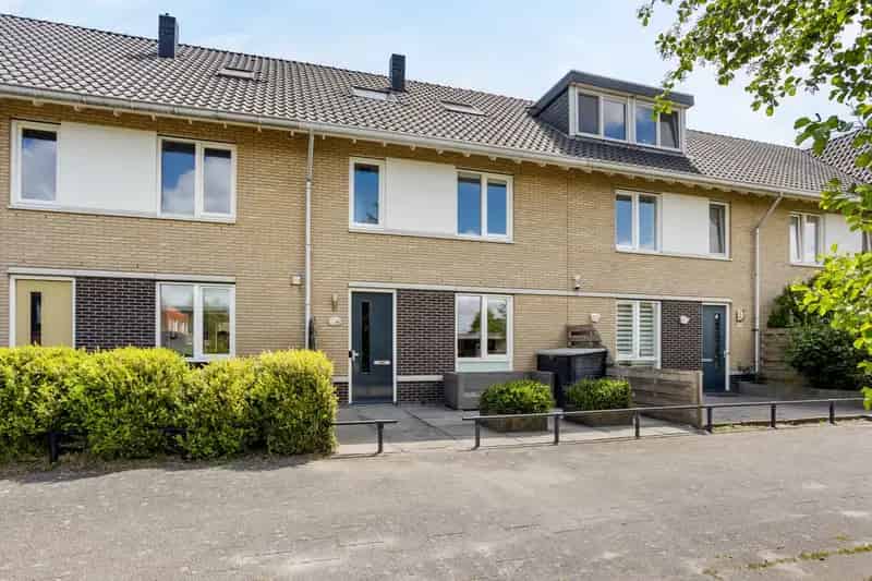 Ruime 5 Slaapkamer Eengezinswoning Zoetermeer