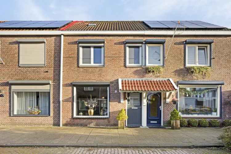 Eengezinswoning Te Koop in 10, Van Spaanstraat, Tilburg, Noord-Brabant