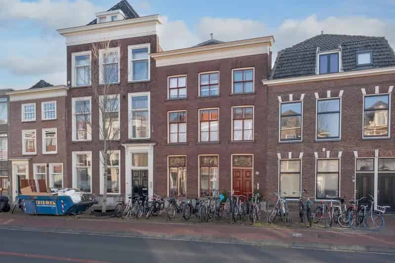 Rijksmonumentaal Appartement Leiden 84m²  Groene Tuin Gerenoveerd