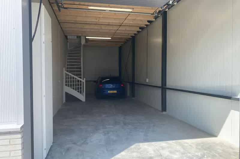 Bedrijfshal te Huur Wormer 95m² Moderne Unit
