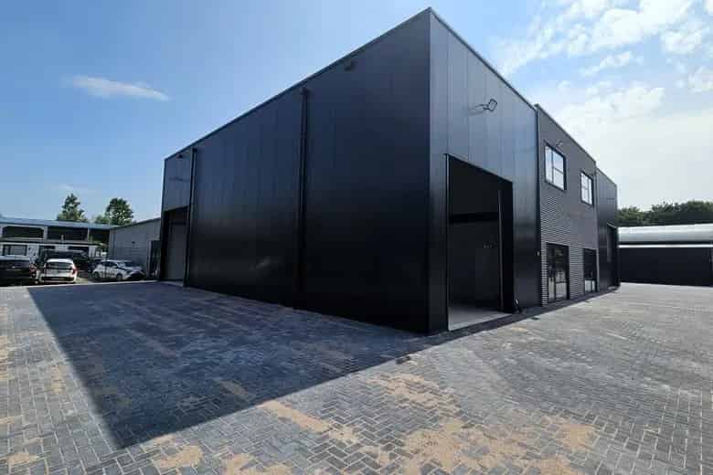 100 - 346 m2 bedrijfsruimte te huur in Almere