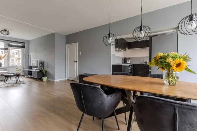 Appartement Wormerveer  2 Balkons  2 Slaapkamers  Instapklaar
