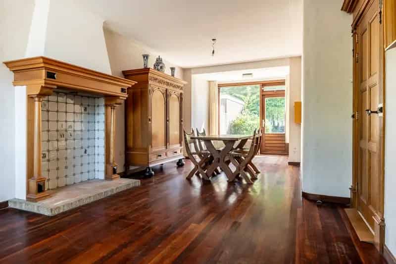 Huis te koop Breda: 4 slaapkamers, royale garage en zonnige tuin