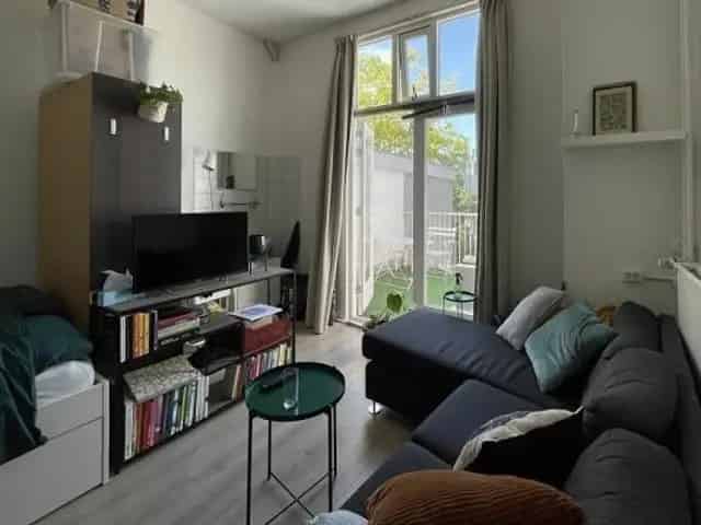 Kamer te Huur Nijmegen Oost - Hoog Plafond Balkon