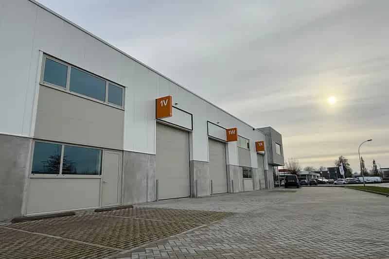 Bedrijfshal Waalwijk | Zoek bedrijfshallen te huur: Zanddonkweg 1-v 5144 NX Waalwijk 