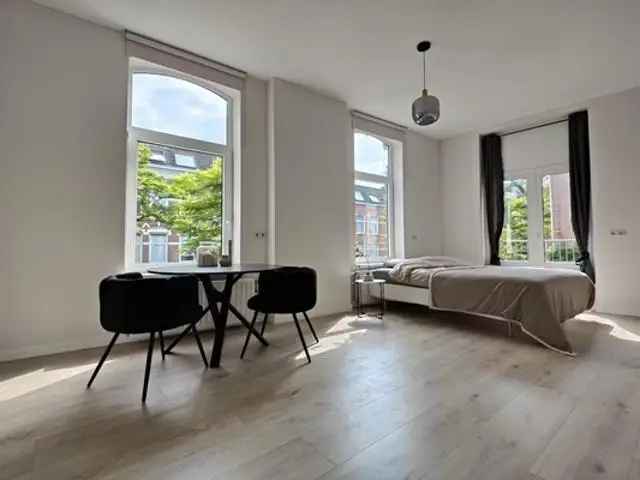 Kamer Rotterdam 24m2 nabij Centrum Gastenverblijf