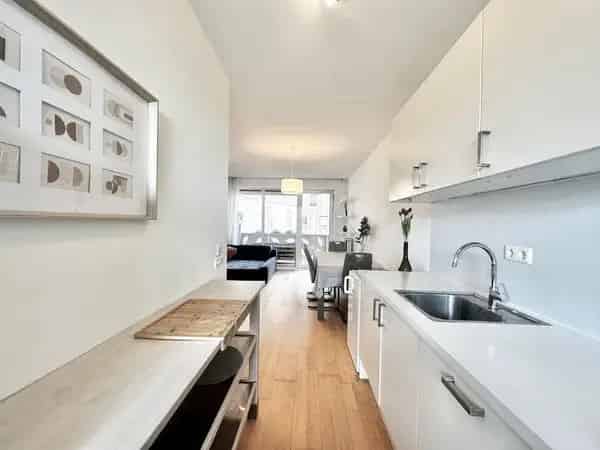 Gemeubileerd appartement 89m2 2 slaapkamers balkon