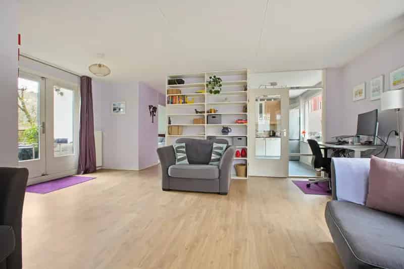 Amsterdam Bellamybuurt Benedenwoning Ruim Terras 63m2 Tuinhuis