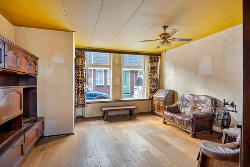 Huis te koop Zaandam Rosmolenbuurt 3 slaapkamers uitbouw