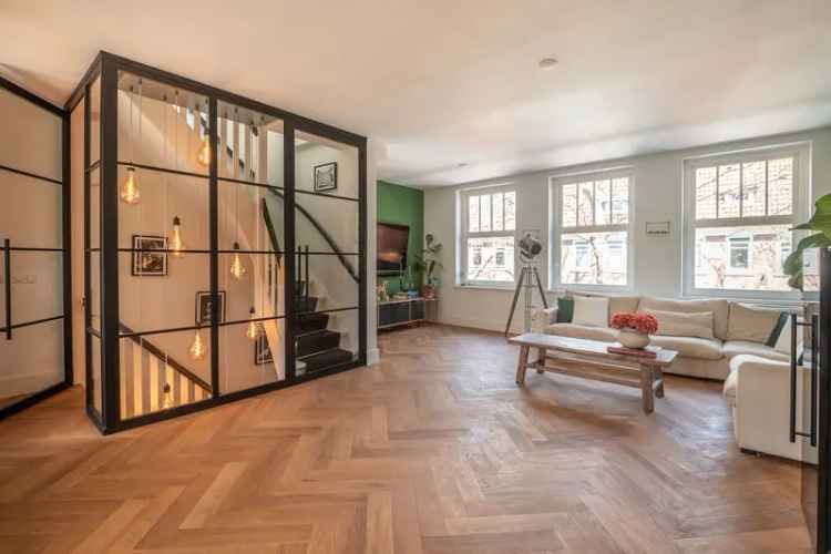 Luxe Appartement Amsterdam West 120m2 Dakterras 3 slaapkamers