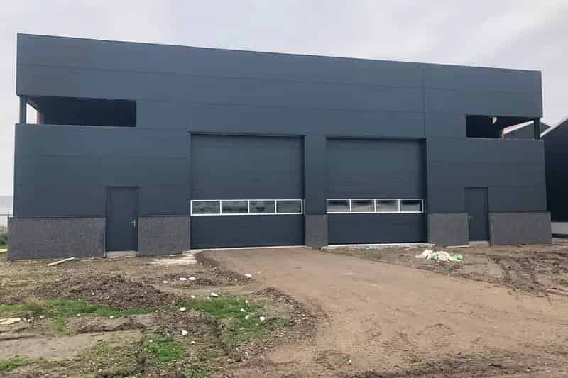 Bedrijfshal te huur Zierikzee 270m2 of 540m2