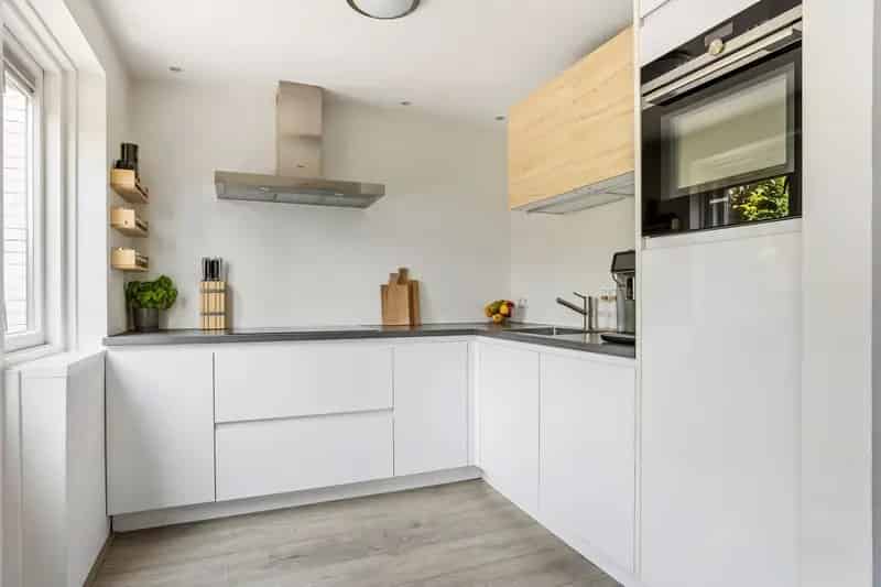Huis te koop Zoetermeer Oude Dorp 3 slaapkamers moderne keuken tuin parkeerplaats