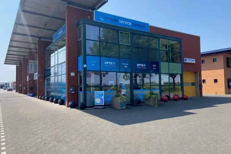 178 m2 Kantoorruimte te Huur Vriezenveen