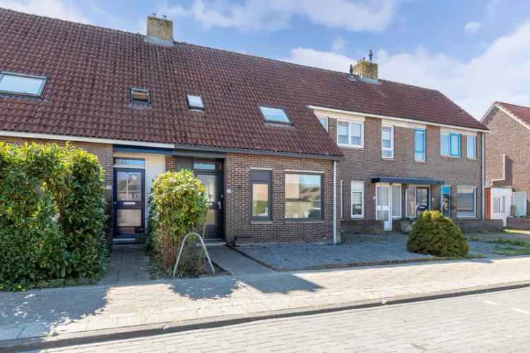 Tussenwoning Lemmer 4 slaapkamers moderne keuken zonnige tuin