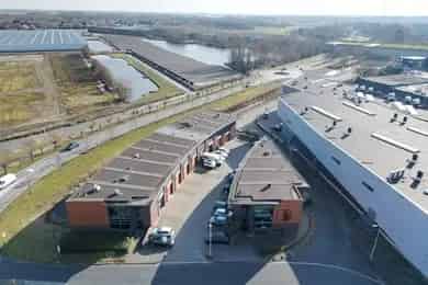 Bedrijfsruimte te Huur Barendrecht 95m2