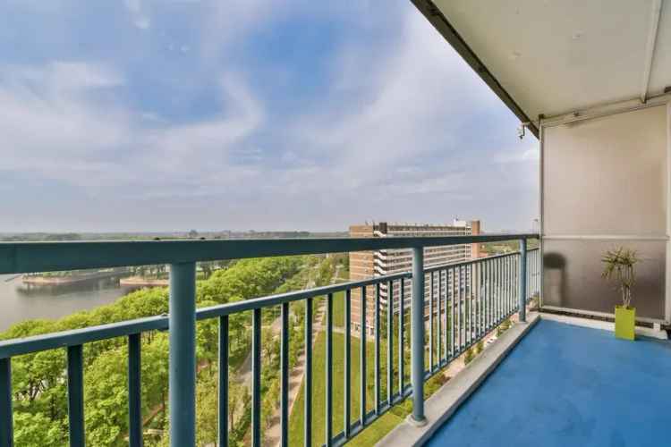 Appartement Amsterdam Slotermeer 13e Verdieping