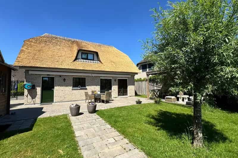 Vrijstaande woning Wernhout: Landelijke stijl, 3 slaapkamers, tuin op het zuidoosten