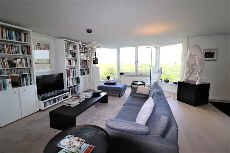 Luxe appartement Zeeuwse kust: Panoramisch uitzicht en strand nabij