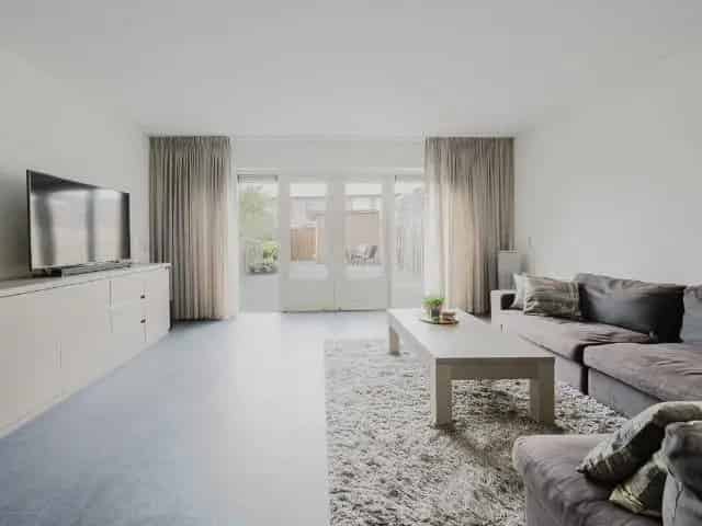 Een gezinswoning te koop in Spijkenisse Maaswijk