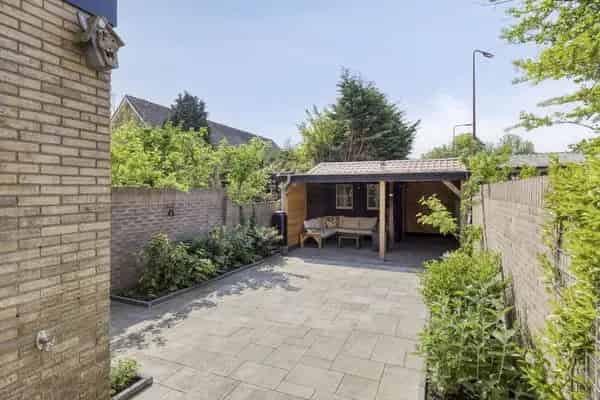 Jaren 30 woning Castricum: 4 slaapkamers, moderne keuken, energielabel A