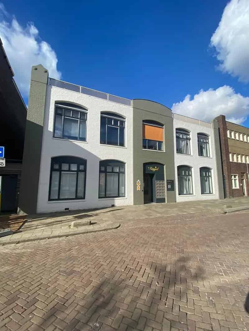 2-Kamer Appartement begane grond Helper Oostsingel