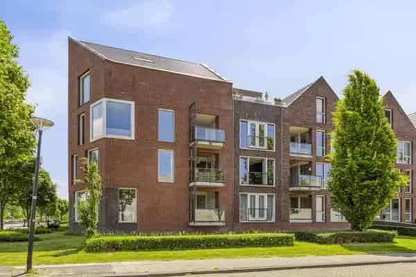 Luxe 4-kamer hoekappartement 146m2 Abcoude