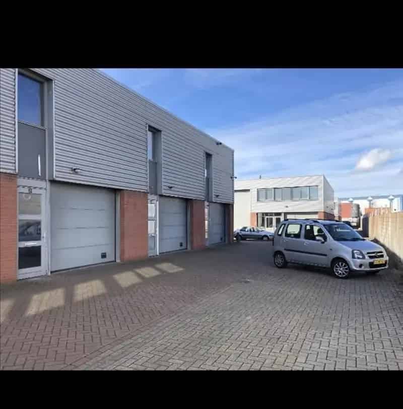Bedrijfshal te Huur Velsen Noord