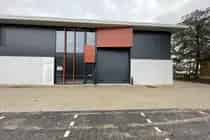 195 m2 bedrijfsruimte te huur in Halsteren