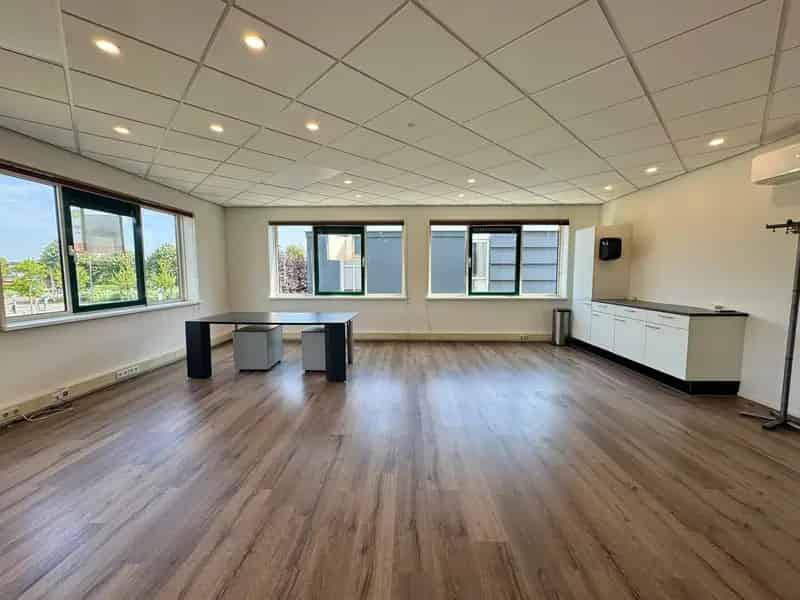 Kantoorruimte te huur Forepark Den Haag 70m2 Energielabel A+