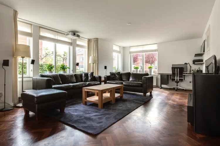 2-onder-1-kapwoning Jaren 30 Bergschenhoek Ruime Tuin Garage