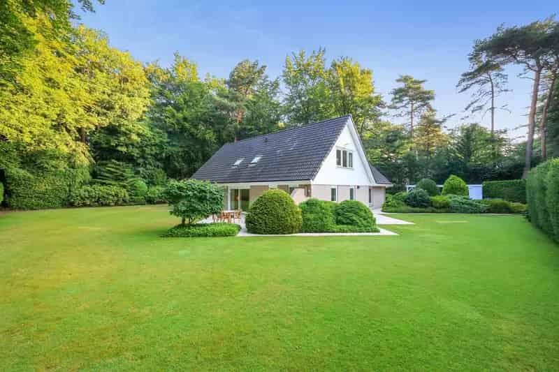 Luxe Villa te Koop Bilthoven Noord Ruime Tuin Moderne Stijl
