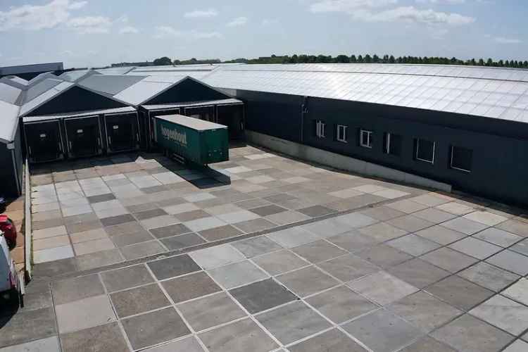 Bedrijfshal te huur Amstelveen Meerlandenweg