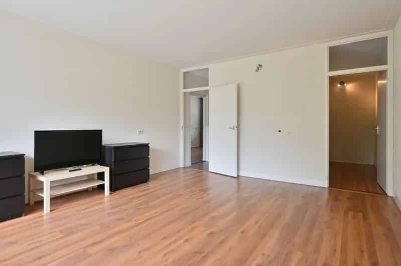 3 Kamer Appartement Weesp Ruim Balkon Lift Berging