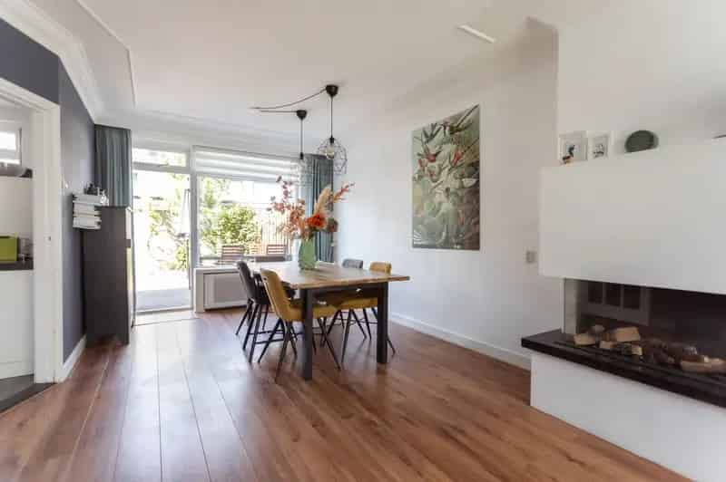 Huis te koop Den Bosch: Ruime 4 Slaapkamers, Moderne Keuken en Tuin