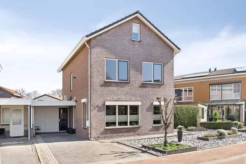 Vrijstaande woning met 3 slaapkamers en tuin  - Energielabel A