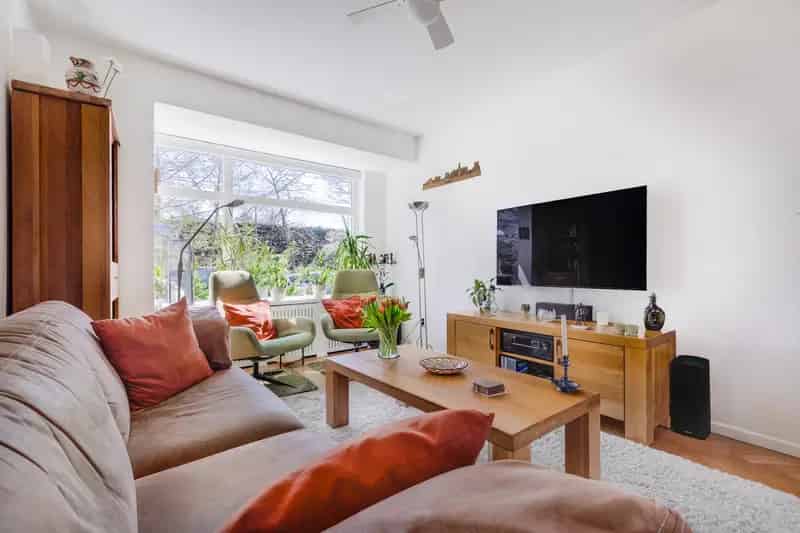 Huis te koop Haarlem: Ruime 5-kamer woning met tuin