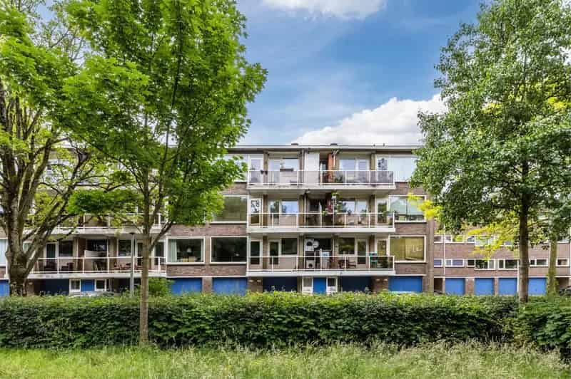 4 Kamer Appartement Diemen Gerenoveerd