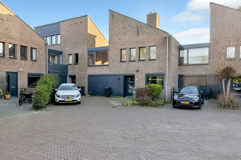 Ruime Villa 5 Slaapkamers Zonnige Tuin Componistenwijk