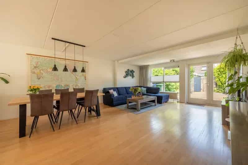 Huis te koop Heemskerk 126m2 3 slaapkamers grote zolder tuin