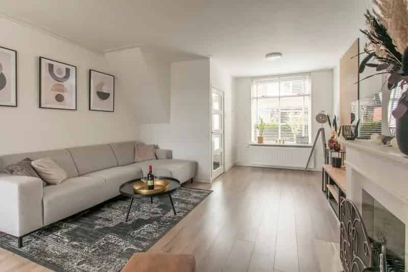 Huis te koop Baarn: Moderne hoekwoning 3 slaapkamers