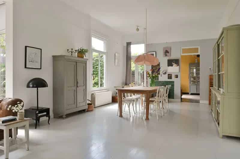 Huis te koop Naarden: Ruim herenhuis 6 slaapkamers grote tuin