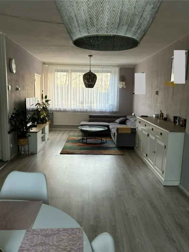 Appartement Te Huur in Waalwijk, Noord-Brabant