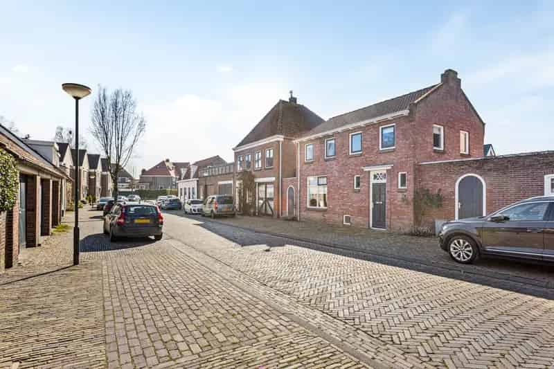 Huis te koop Geertruidenberg: Sfeervolle woning 3 slaapkamers