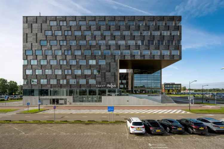 Kantoor Rotterdam | Zoek kantoren te huur: Rotterdam Airportplein 22 3045 AP Rotterdam [funda in business]