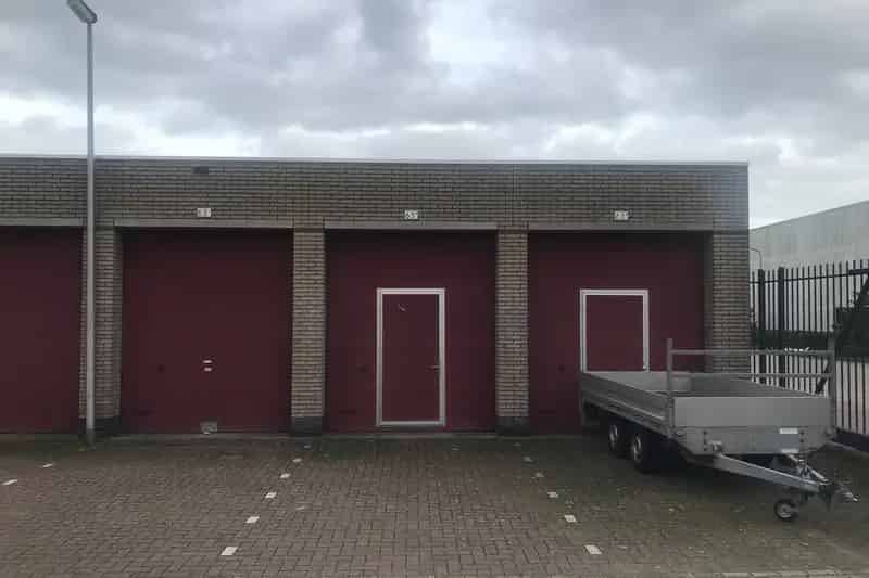 Bedrijfshal te huur Edam 21m2 met Entresol