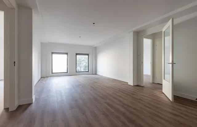 Tussenwoning Lisse 3 Kamers 100m2 te Huur