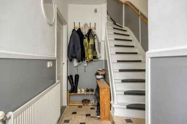 5 Slaapkamers Gezinswoning Nabij High Tech Campus ASML Eindhoven